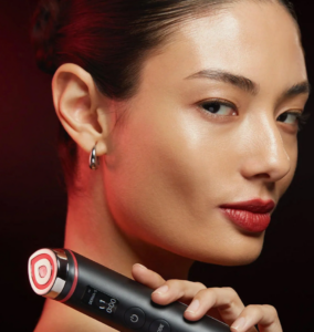 Medicube Age-R Booster Pro Black 6‑in1